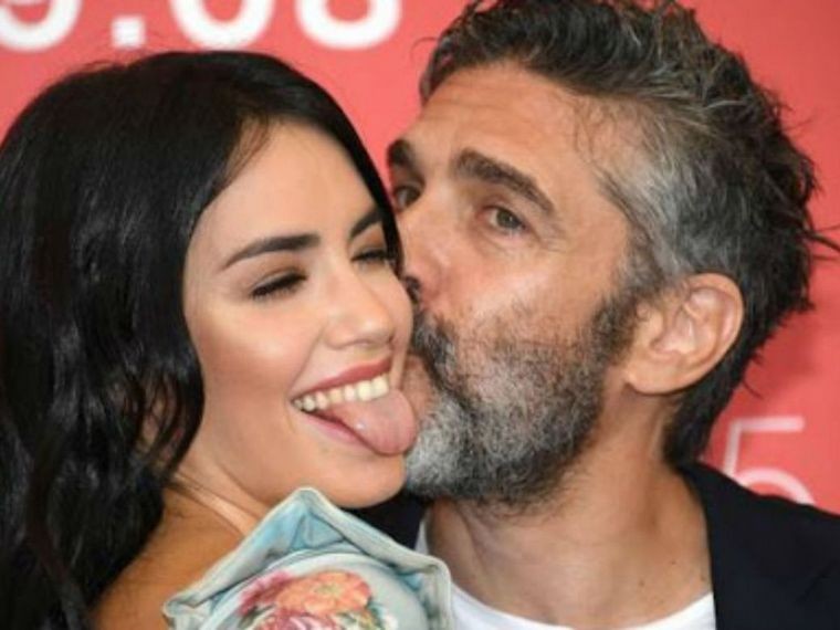 Lali y Sbaraglia a los besos | Espectáculos