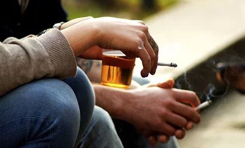 Conversatorio sobre consumos problemáticos y adicciones | Salud