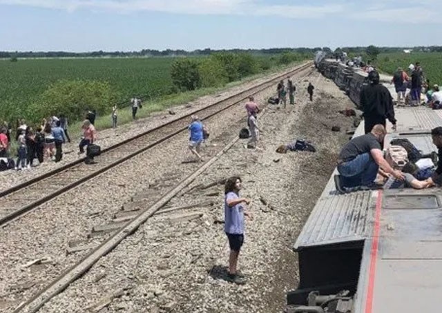 Descarriló un tren en Estados Unidos: 3 muertos y más de 240 heridos | Internacionales