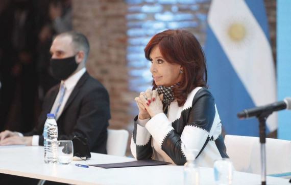 Guzmán le contestó a Cristina Kirchner: "Es importante que el déficit fiscal se reduzca" | Política y economía
