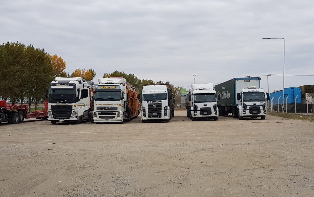 Incidentes en la Ruta 9 por un corte de ruta de camioneros | Córdoba