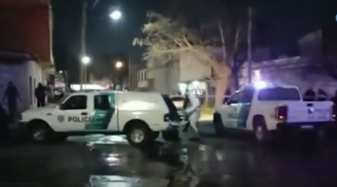 Un policía federal mató a dos ladrones al resistirse a un robo en Merlo | Actualidad