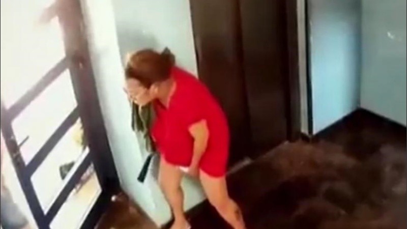Video: no llegó al hospital y dio a luz en el ascensor un edificio | Internacionales
