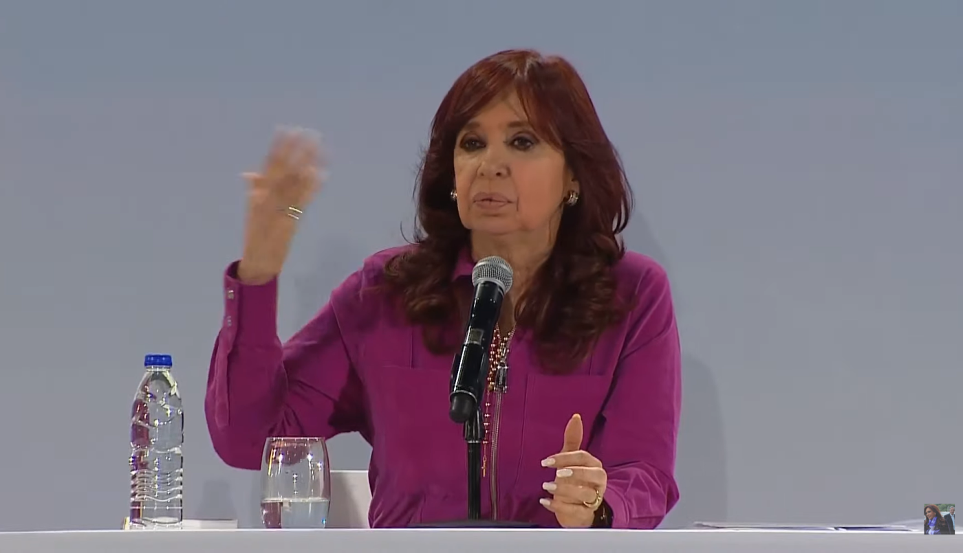 Cristina Fernández le respondió al Presidente: "Perón cazó la lapicera y no la largó más" | Política y economía