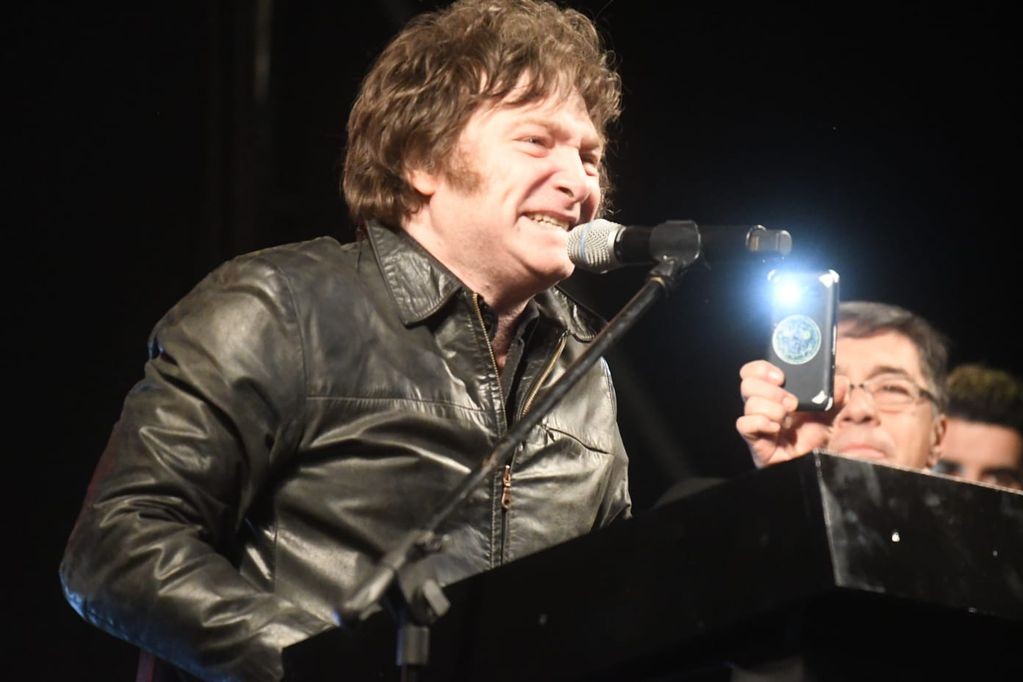 Milei: "Les avisé desde el primer momento que Guzmán era un incompetente” | Política y economía