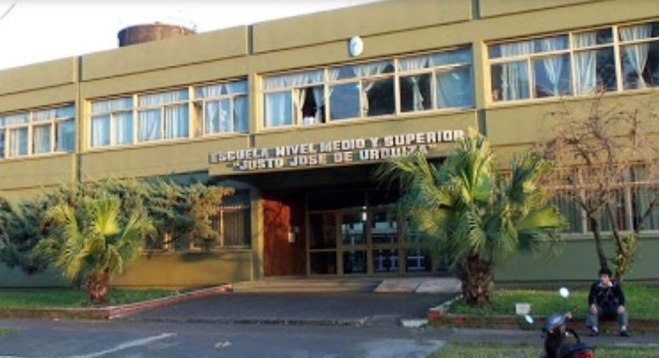 Un alumno roció con alcohol a un compañero y prendió fuego: hay tres alumnos con quemaduras | Actualidad