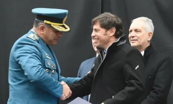 El Servicio Penitenciario inició un sumario tras el acto en el que Kicillof fue abucheado | Política y economía