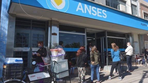 ANSES pagará hasta $18.000 extra en la segunda quincena de julio: quiénes son los beneficiarios | Política y economía