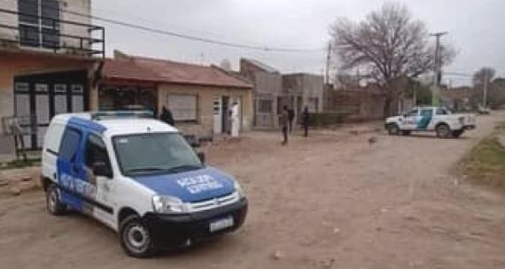 Una joven fue asesinada a tiros en una fiesta por un policía borracho al que habían echado | Actualidad