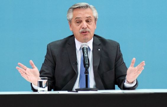 El Gobierno anunció un bono para los beneficiarios del Plan Potenciar Trabajo | Política y economía