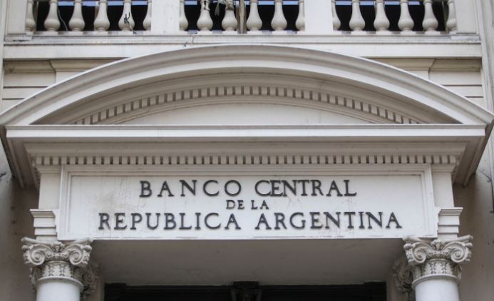 El Banco Central subió la tasa de plazos fijos al 60% | Política y economía