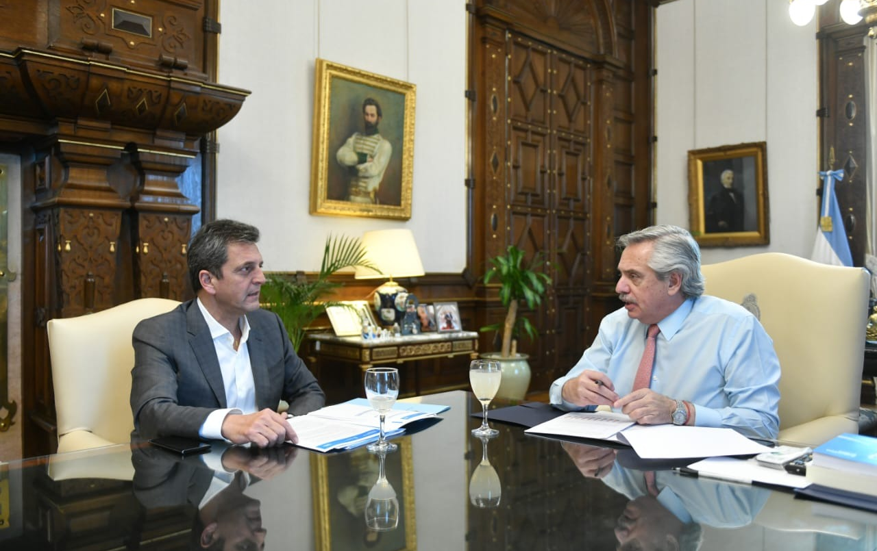 Tras el anuncio de las medidas, Alberto recibió a Massa en la Casa Rosada | Política y economía