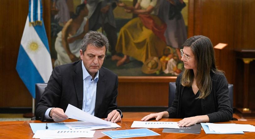 Las jubilaciones subirán 15,53% en septiembre y habrá un bono de hasta $7.000 por tres meses | Política y economía