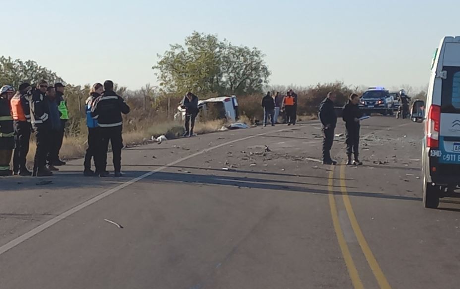 Fatal accidente en Mendoza: una mujer murió al chocar de frente contra una camioneta | Actualidad