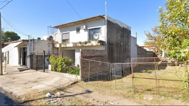 Detienen a una mujer por rociar con alcohol y prender fuego a su hijo en La Matanza | Actualidad