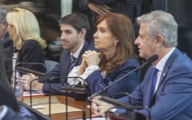 Obra pública: tras no lograr las recusaciones del fiscal y del juez, Cristina enfrenta la séptima audiencia | Política y economía