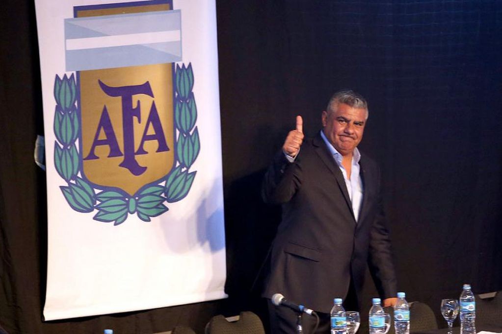 En medio de la polémica por la modificación de los torneos, "Chiqui" Tapia ratificó: "Los descensos siguen vigentes" | Deportes