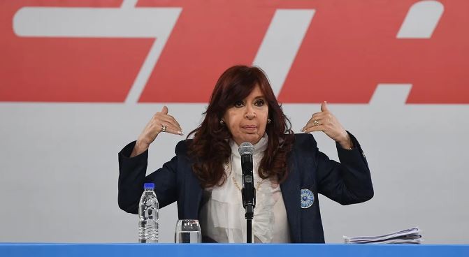 La CTA advirtió que saldrá "a las calles" si se "atenta contra la libertad" de Cristina | Política y economía