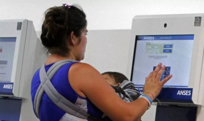 El Gobierno anunció un refuerzo de $20 mil en las asignaciones familiares por hijo | Actualidad