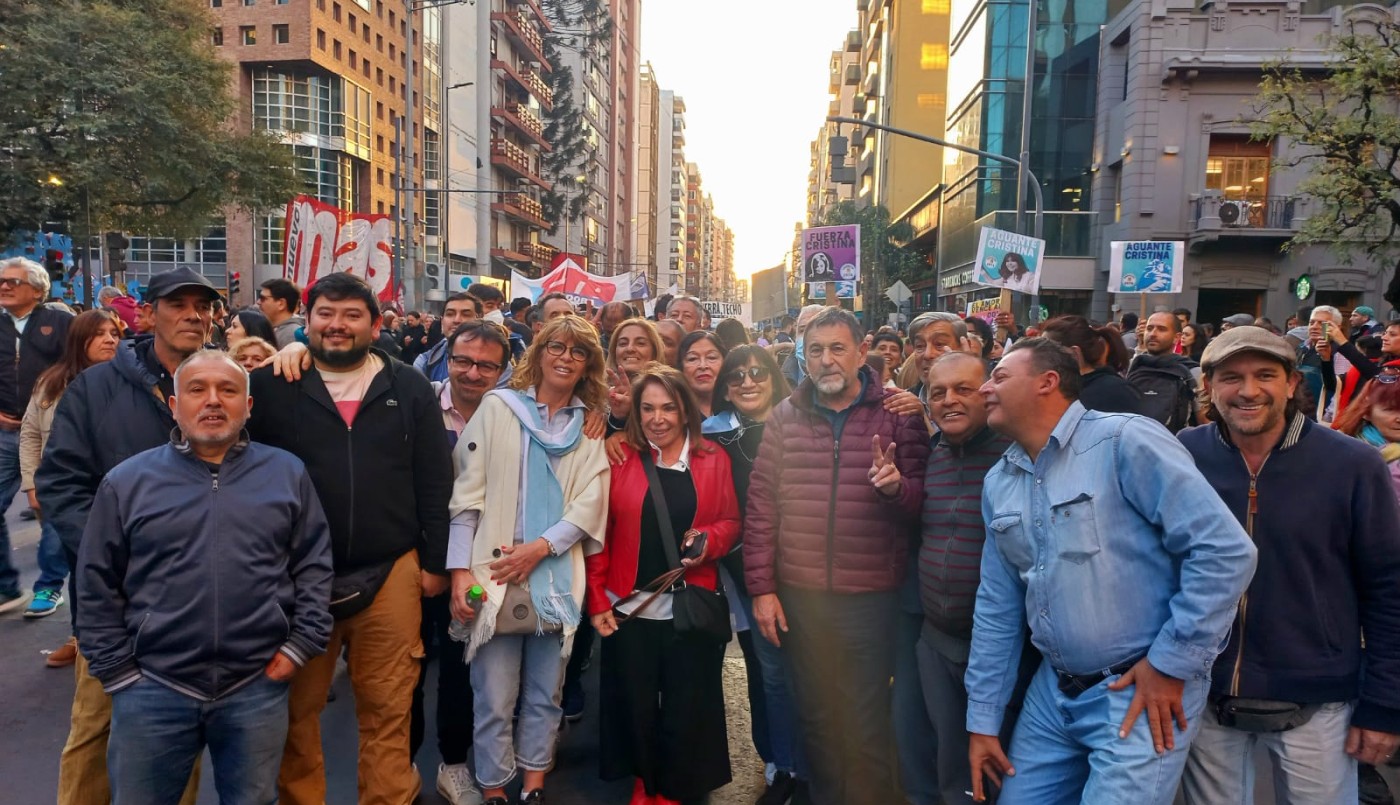 Masiva marcha en Córdoba en repudio al ataque a Cristina Kirchner | Córdoba