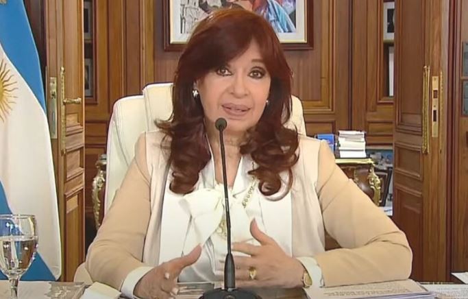 Vialidad: Cristina Kirchner ejerce su defensa en la última jornada de su alegato | Política y economía