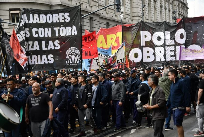 No hubo acuerdo en las negociaciones y se extiende el conflicto de los neumáticos | Actualidad