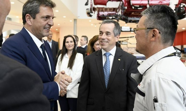 Massa apuntó contra el sindicato del neumático: "No podemos ser rehenes" | Política y economía