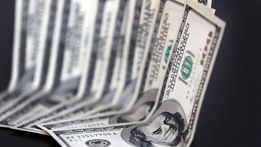 El dólar blue se mantuvo estable y cerró septiembre en $288 | Política y economía
