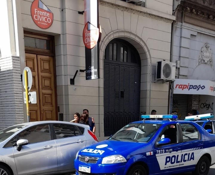 Robo y vandalismo en la sede del Frente Cívico | Córdoba