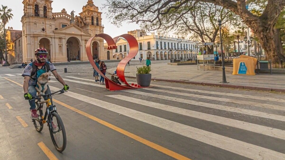 Feriado XXL en Córdoba: cómo funcionarán los servicios el lunes 10 en la ciudad | Córdoba