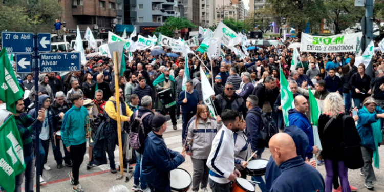 Conflicto municipal: siguen las asambleas, atención resentida | Córdoba