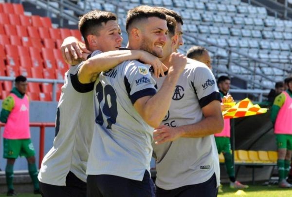 Talleres se pone al día frente a Unión de Santa Fe | Deportes