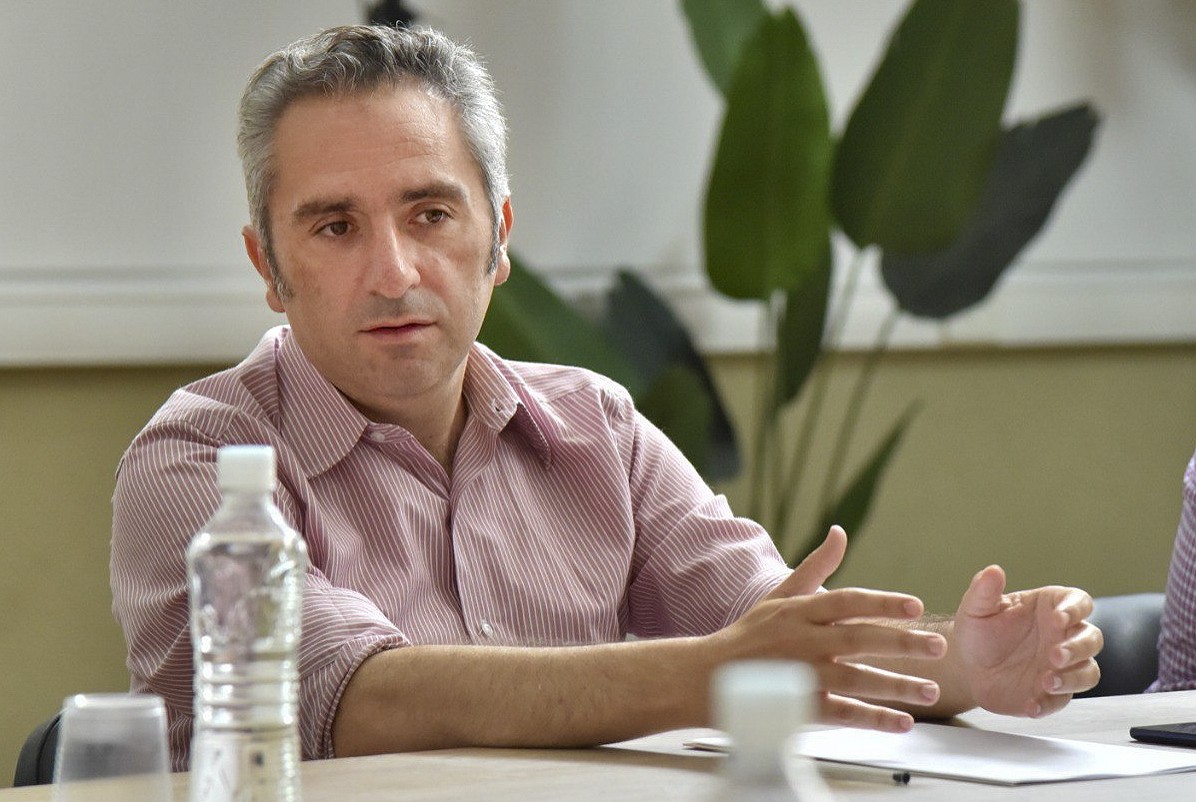 Larroque cuestionó a los que "le quemaron la cabeza al presidente" | Política y economía