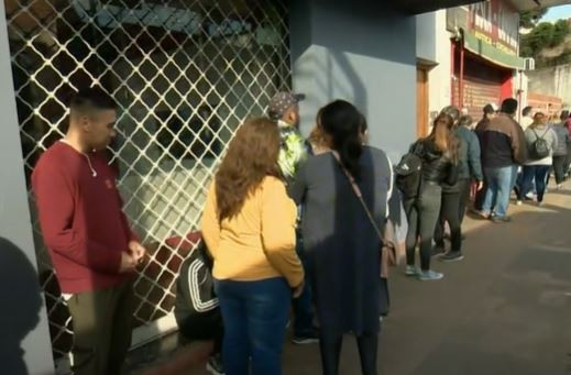 Refuerzo Alimentario: Largas filas en Anses para solicitar el bono de $45.000 | Actualidad