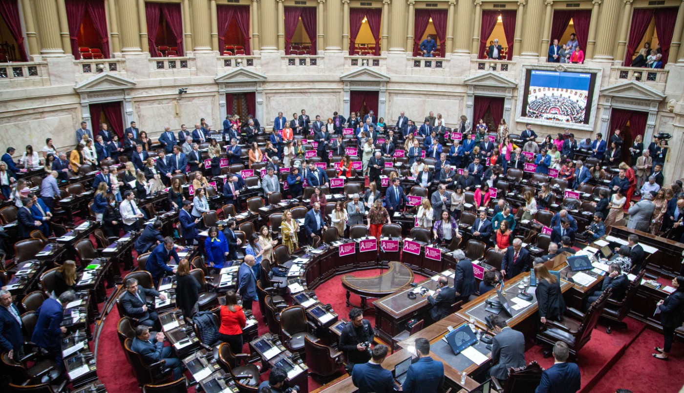 Sesiona Diputados por el Presupuesto 2023: incluyeron nueva tasa a pasajes aéreos | Política y economía