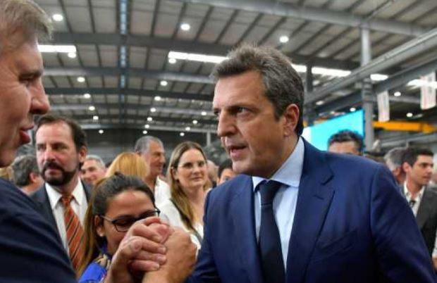 Massa propone que las cuotas de la medicina prepaga estén asociados a la tasa de uso | Política y economía