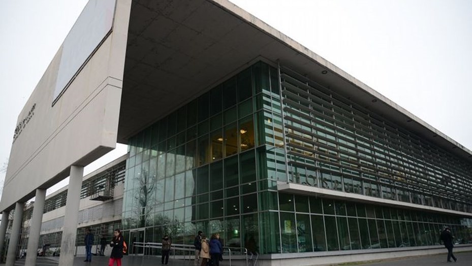 Rosario: un chico de 16 años está en grave estado tras ser baleado en la cabeza | Actualidad