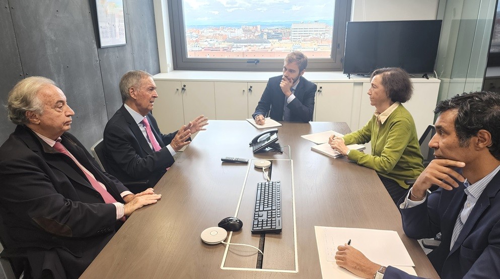 Schiaretti en Madrid: "Los funcionarios nos ratificaron financiación de obras en la provincia por 32 millones de USD" | Córdoba