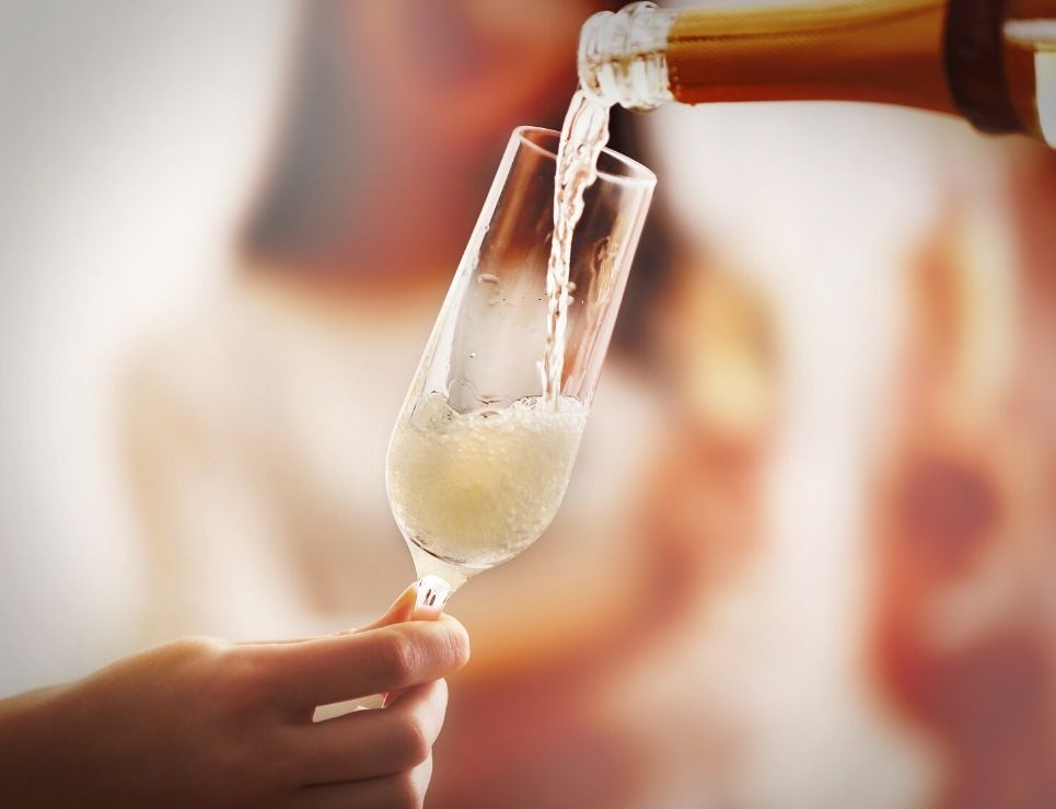 Aprueban un espumante con aroma y sabor similar al cannabis | Actualidad