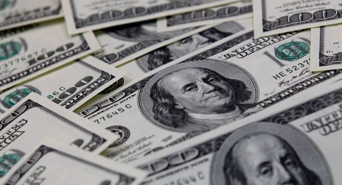 Con la puesta en marcha del nuevo dólar soja, el blue bajó y cerró en $318 | Actualidad