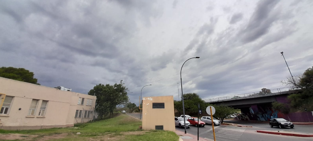 Viento sur, inestable, probables lluvias, máxima 26° | Clima, Naturaleza y Medio ambiente