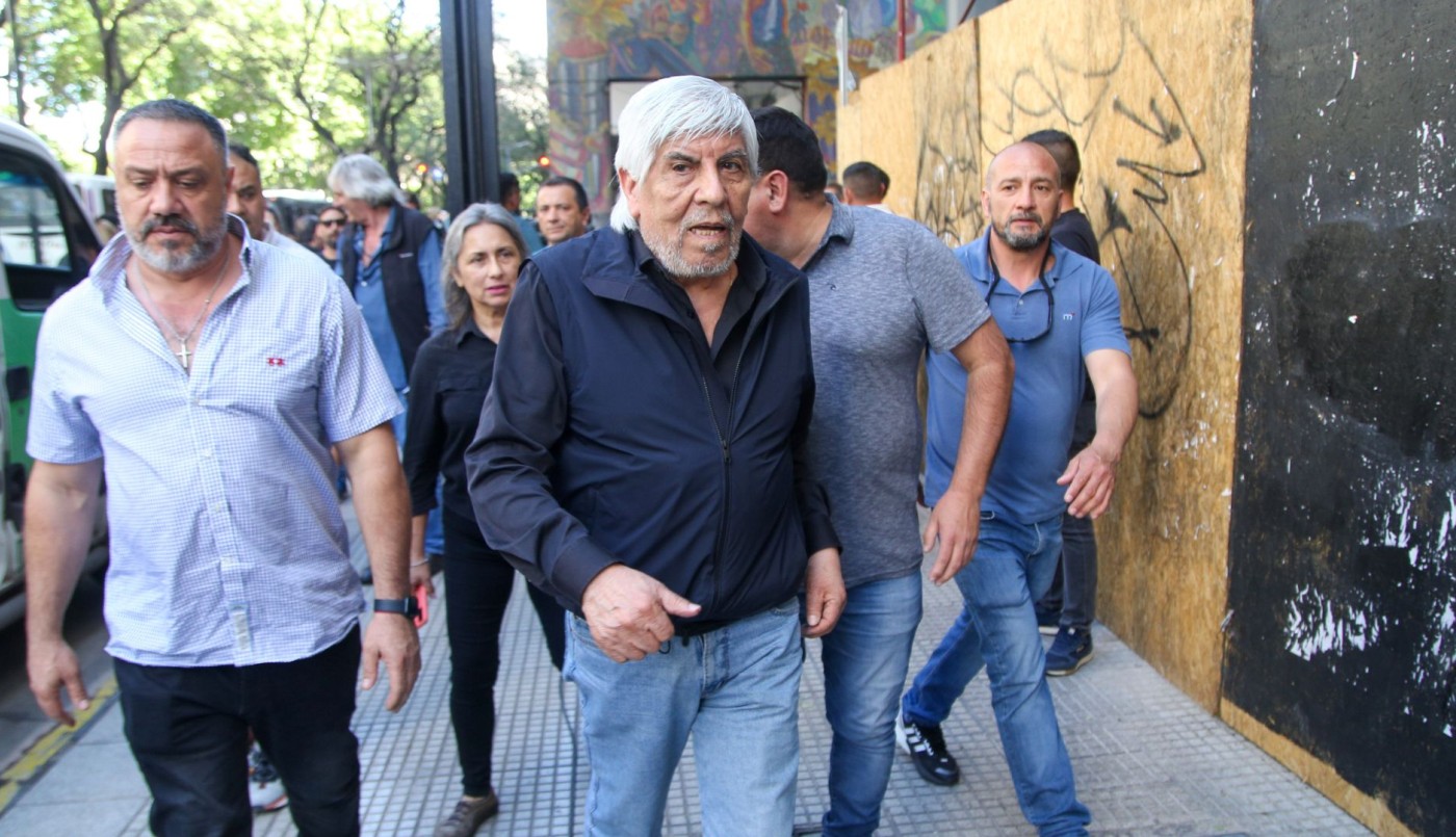 Camioneros serán informantes del gobierno para controlar precios y stocks | Política y economía