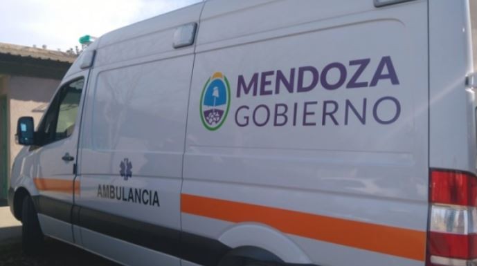 Llevaba auriculares puestos, no escuchó la bocina y murió atropellada en Mendoza | Actualidad