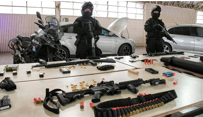 Prisión preventiva para un policía que lideraba banda delictiva en Elena | Córdoba