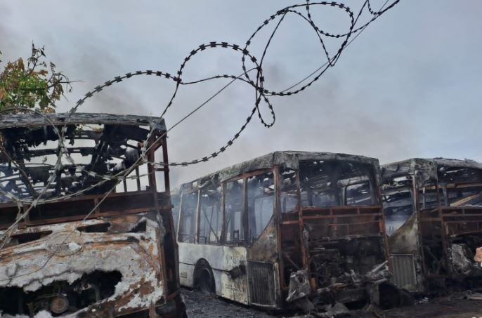 Seis detenidos por el feroz incendio que azotó a una ex terminal de colectivos | Actualidad