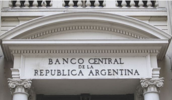 El BCRA crea el Plazo Fijo Electrónico, que será transferible, compensable y divisible | Política y economía