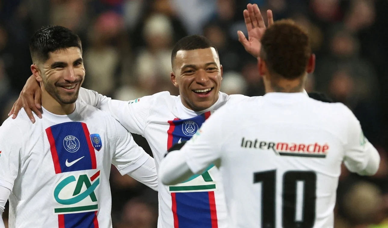 Cinco goles de Mbappé y show de Neymar: PSG derrotó 7-0 al Pays de Cassel | Deportes