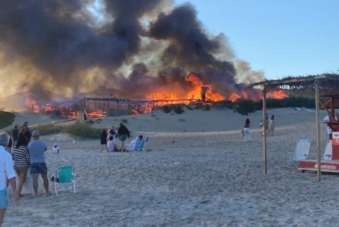 Devastador incendio en un parador de Punta del Este | Internacionales