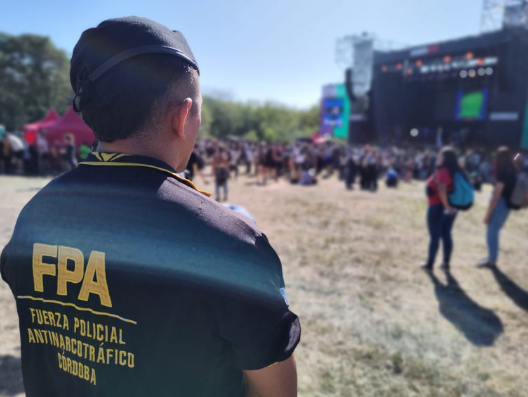 Tres detenidos y múltiples procedimientos en el Cosquín Rock | Córdoba