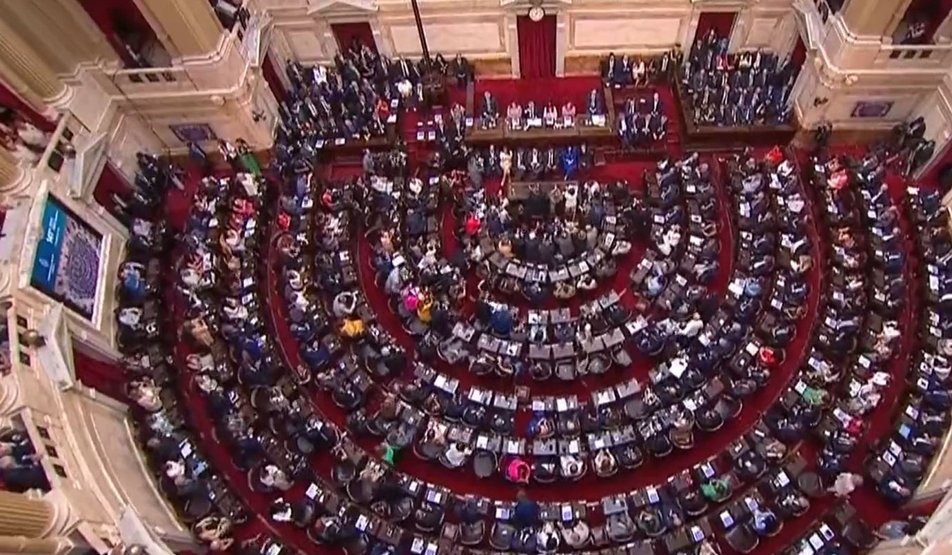 Martín Lousteau explicó por qué se fue de las Sesiones Ordinarias: "El Presidente miente" | Política y economía